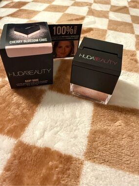 HUDA BEAUTY Baby Bake Loose Setting Powder - 0.21 oz